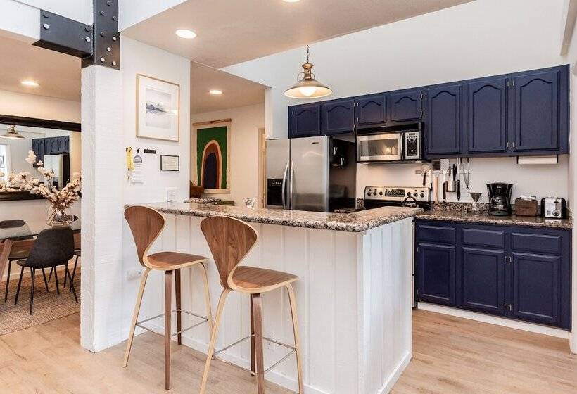 리조트 Crestview B44