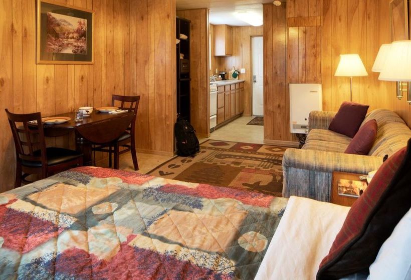 Totem Hotel And Suites