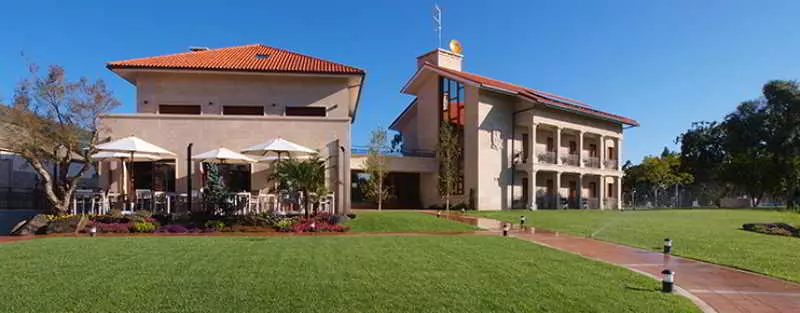 乡村酒店  Rural Campaniola