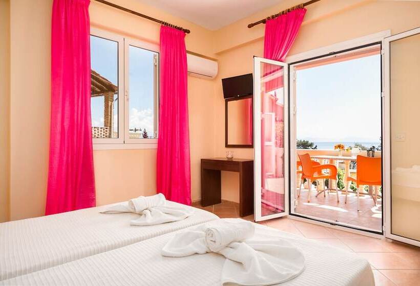 Fouxia Apartments And Studios