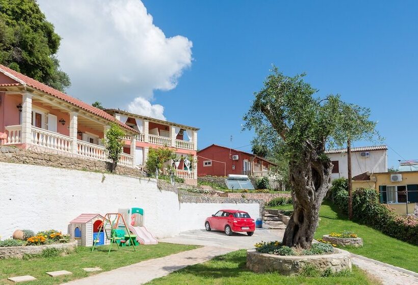 Fouxia Apartments And Studios