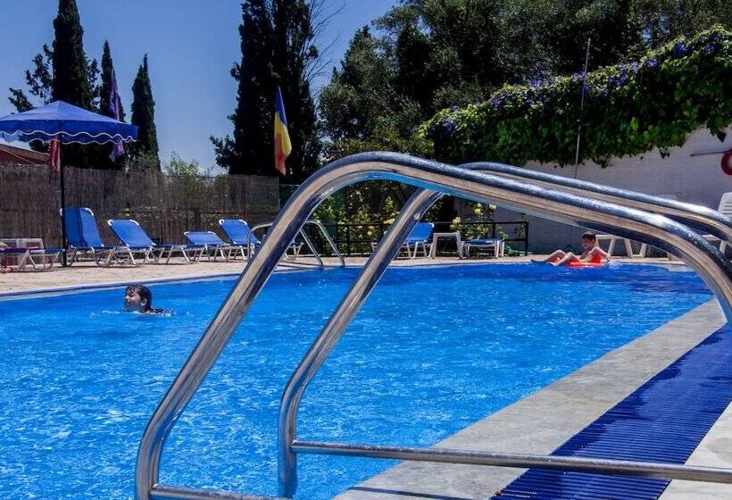 Fouxia Apartments And Studios