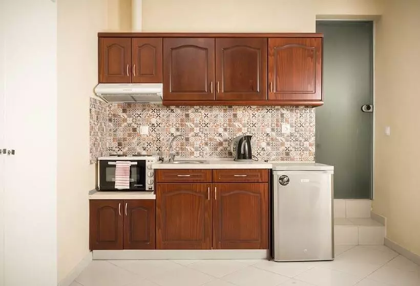 Fouxia Apartments And Studios