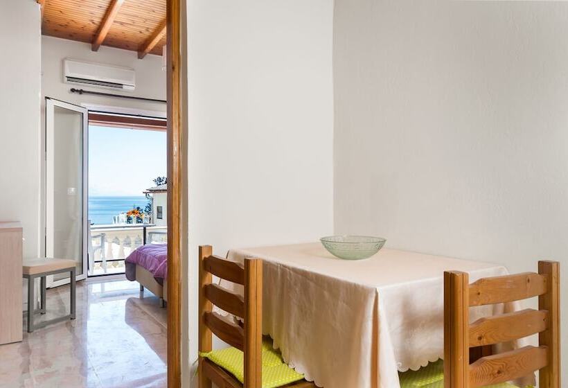 Fouxia Apartments And Studios