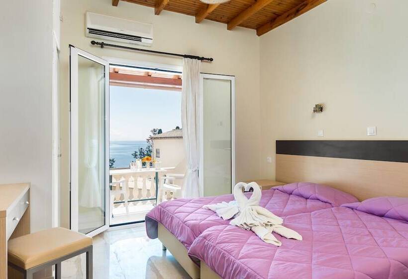 Fouxia Apartments And Studios