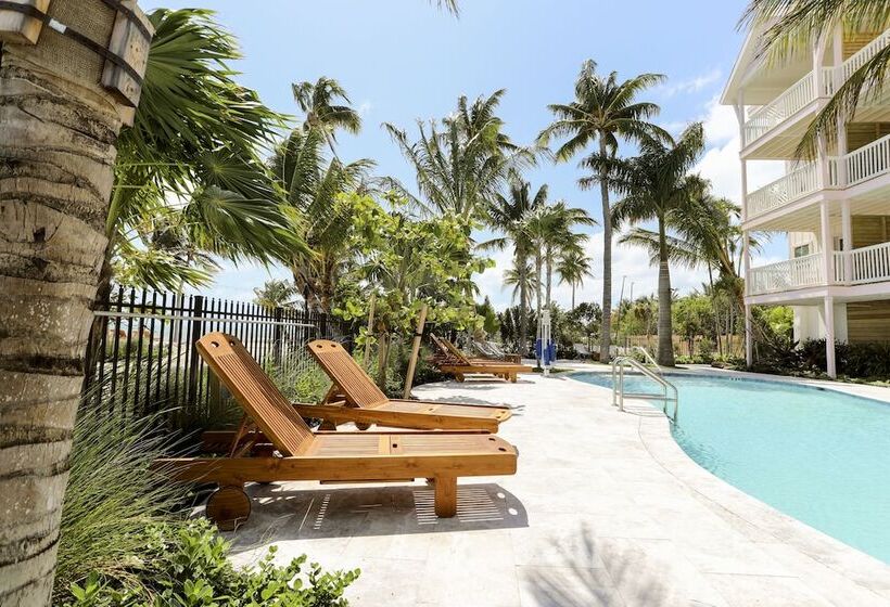 Grassy Flats Resort & Beach Club