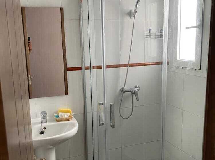 فندق فئة نجمة واحدة La Escapada