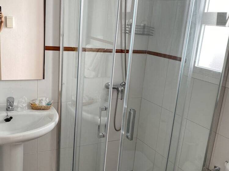 فندق فئة نجمة واحدة La Escapada