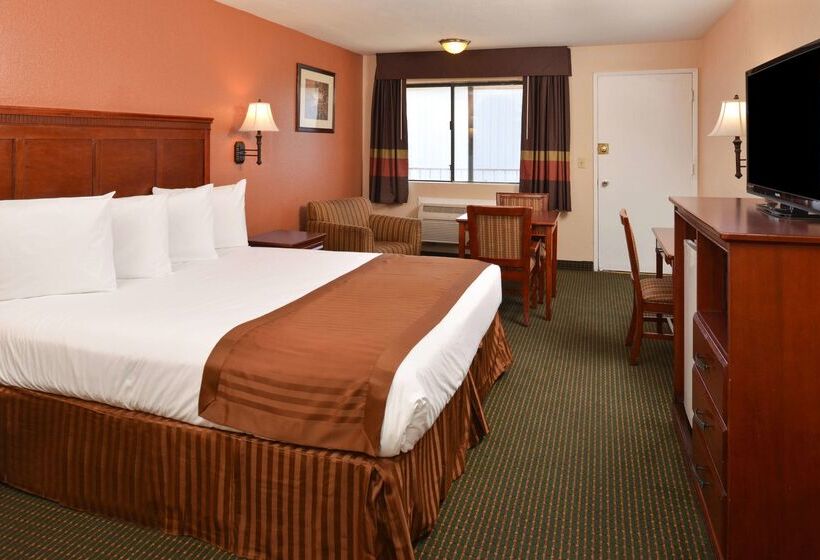호텔 Americas Best Value Inn & Suites East Bakersfield