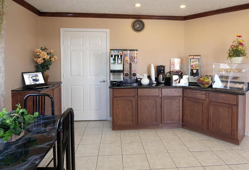 فندق Americas Best Value Inn & Suites Hempstead