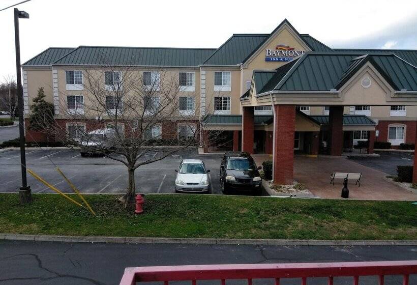 فندق Baymont By Wyndham Clinton