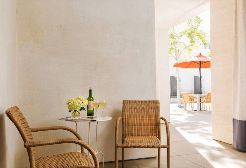 فندق Casa 425 + Lounge, A Four Sisters Inn