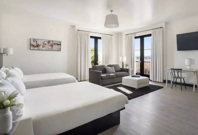 酒店 Casa 425 + Lounge, A Four Sisters Inn