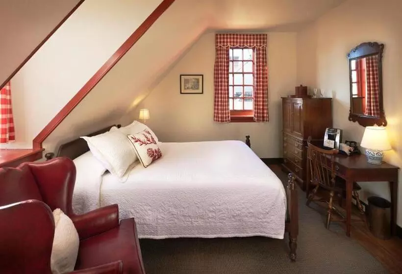 Отель Colonial Houses, An Official Colonial Williamsburg