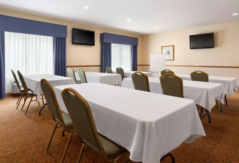 酒店 Country Inn & Suites By Radisson, Columbia, Mo