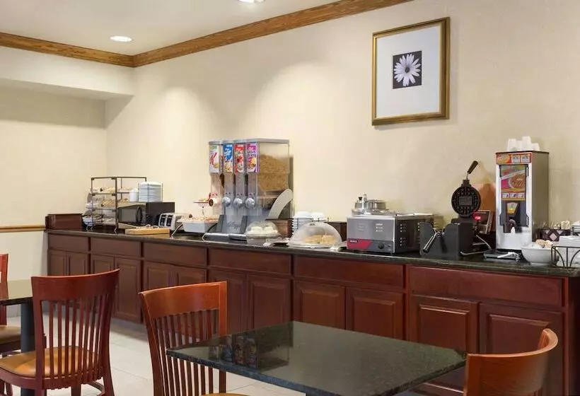 酒店 Country Inn & Suites By Radisson, Columbia, Mo