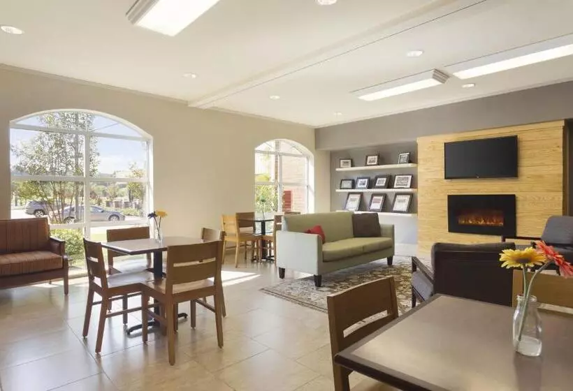 בית מלון כפרי Country Inn & Suites By Radisson, Pineville, La