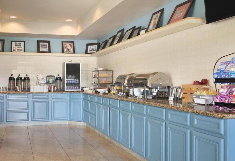 فندق Country Inn & Suites By Radisson, Pineville, La