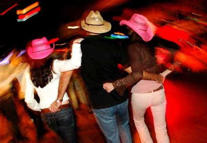 Отель Courtyard Marriott Houston Pearland