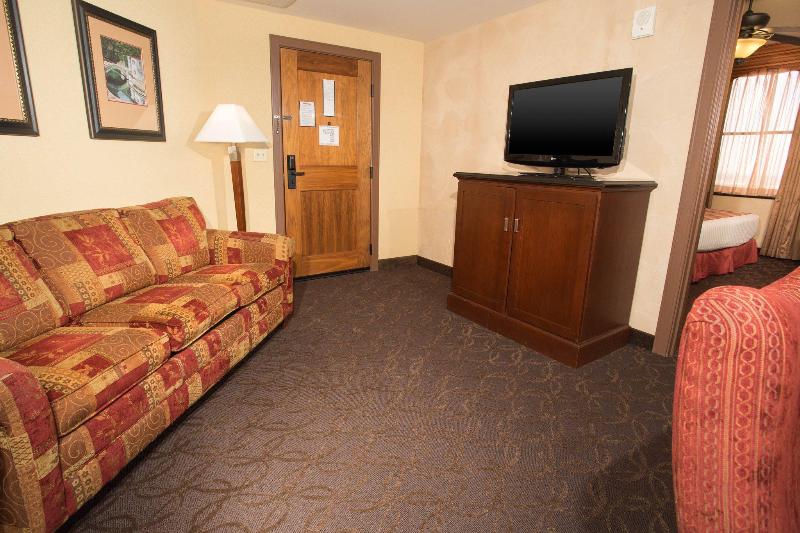 Drury Plaza Hotel San Antonio Riverwalk