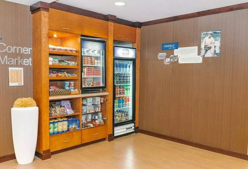 Otel Fairfield By Marriott Medford Long Island