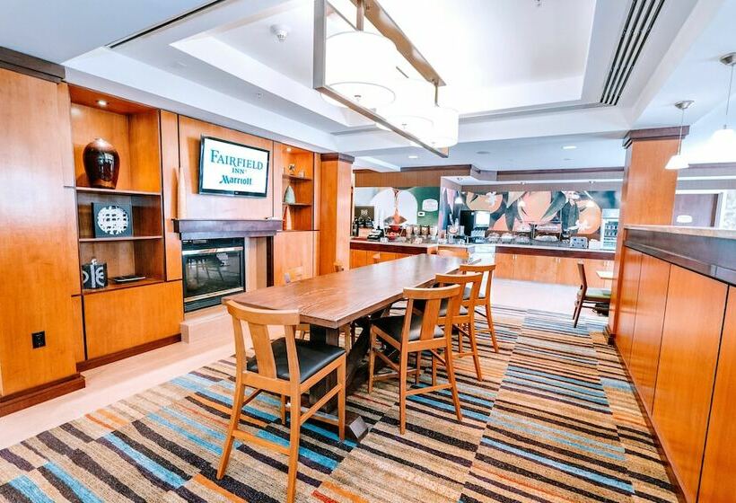 בית מלון כפרי Fairfield By Marriott Medford Long Island