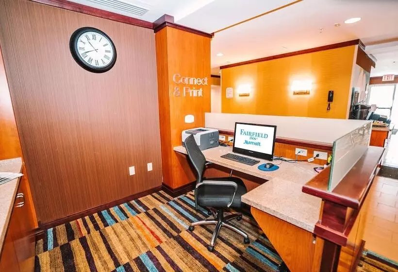 Otel Fairfield By Marriott Medford Long Island