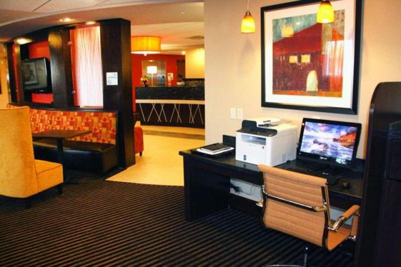 ホテル Holiday Inn Express Toledo North, An Ihg