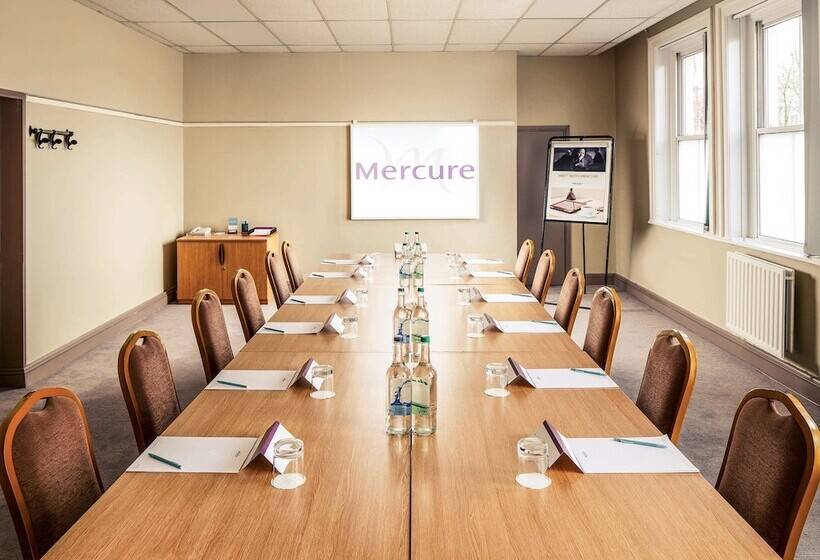 בית מלון כפרי Mercure Maidstone Great Danes