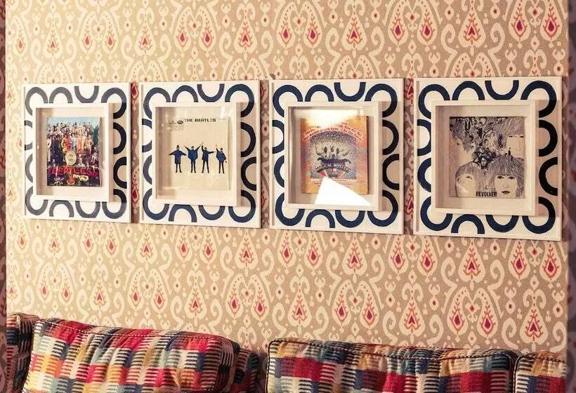 בית מלון כפרי Mercure Maidstone Great Danes