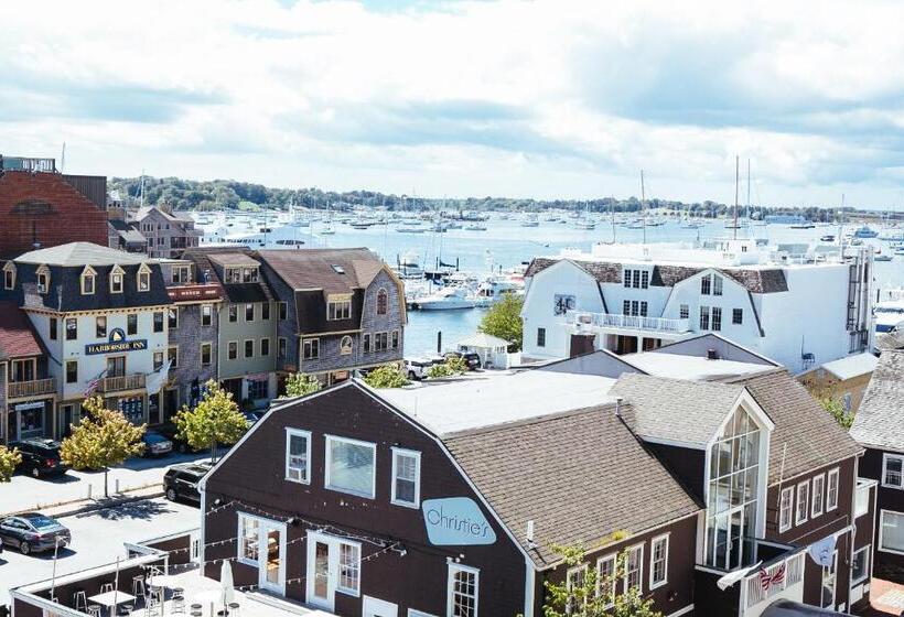 Hotel Newport Bay Club And