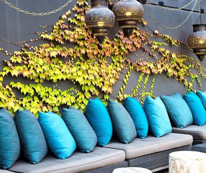 בית מלון כפרי North Block