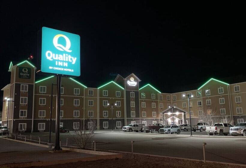 Szálloda Quality Inn & Suites