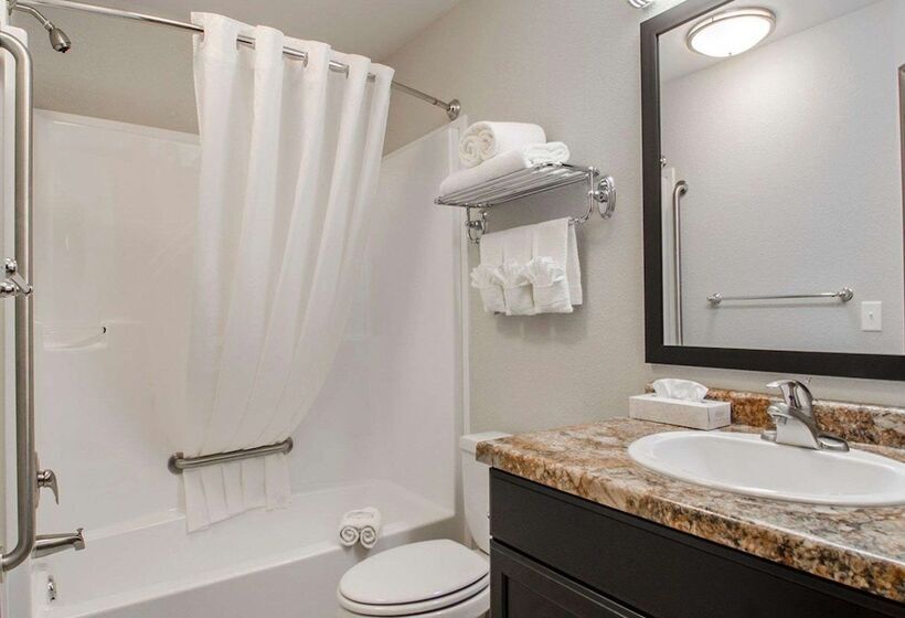 Szálloda Quality Inn & Suites