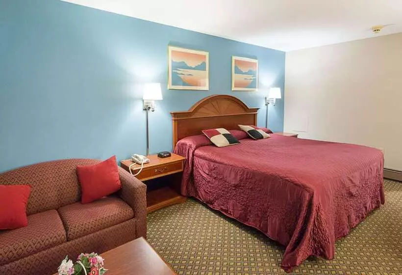 호텔 Rodeway Inn Milford  I84