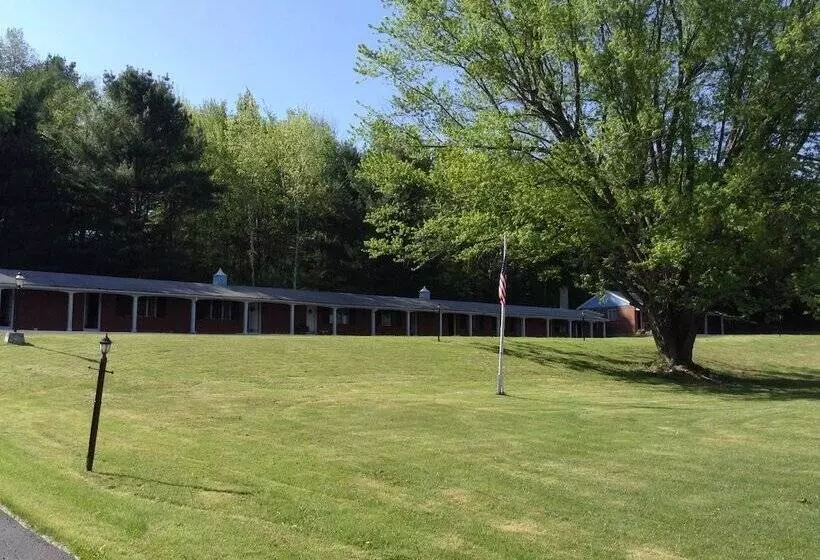 בית מלון כפרי Starlight Inn