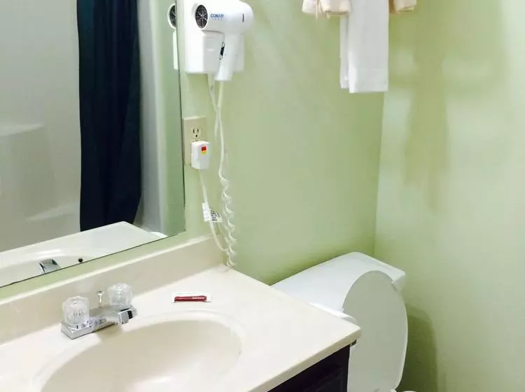 هتل Super Inn & Suites