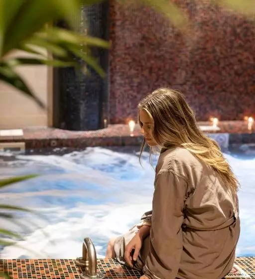 The Battle House Renaissance Mobile Hotel & Spa