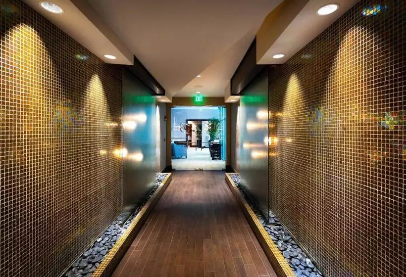 The Battle House Renaissance Mobile Hotel & Spa