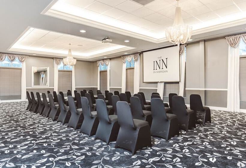 בית מלון כפרי The Inn On Sheridan
