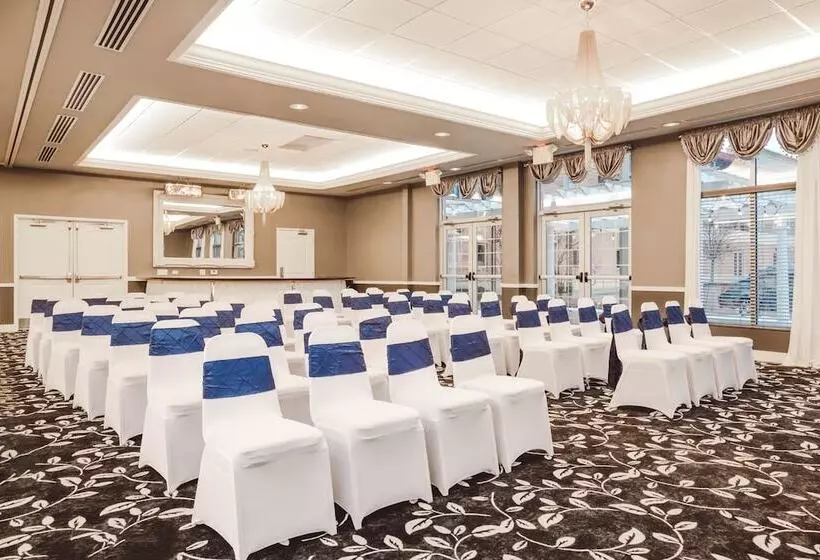 酒店 The Inn On Sheridan