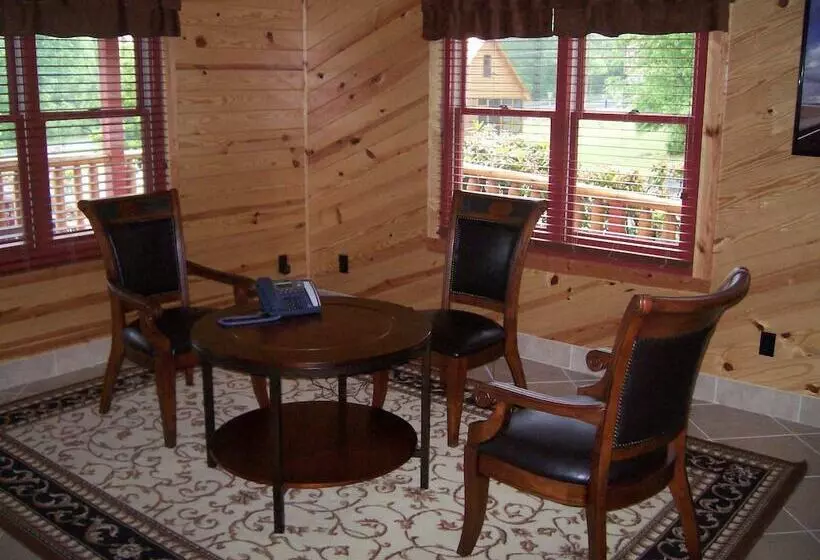 호텔 White Oak Lodge & Resort