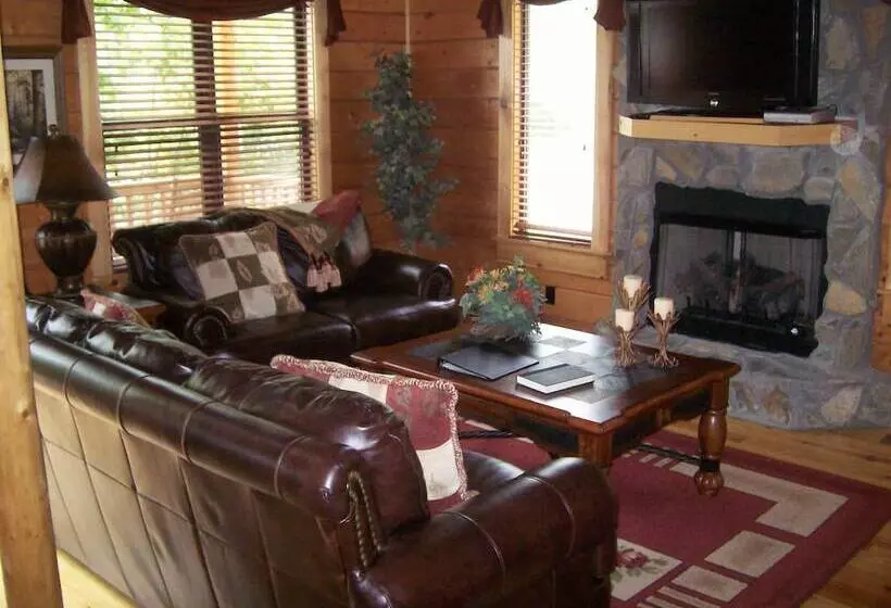 호텔 White Oak Lodge & Resort