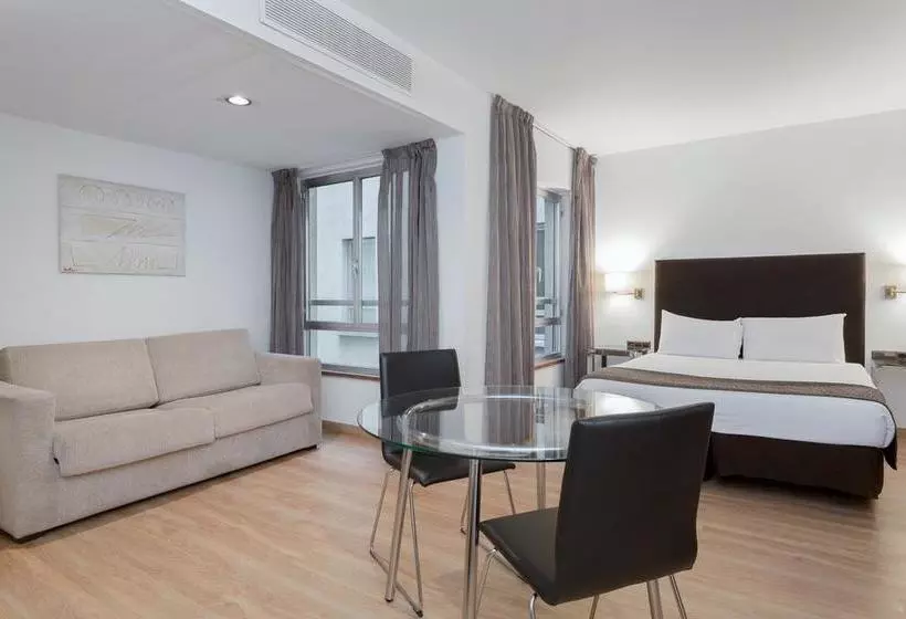 Apartamentos Leganitos