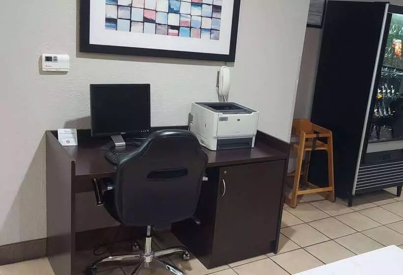 Microtel Inn & Suites By Wyndham Hoover/birmingham