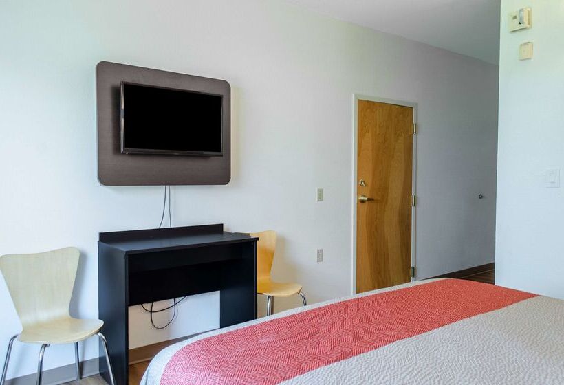 فندق على الطريق Quality Inn & Suites