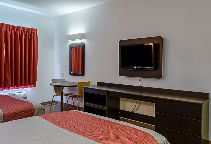 Motel Quality Inn & Suites