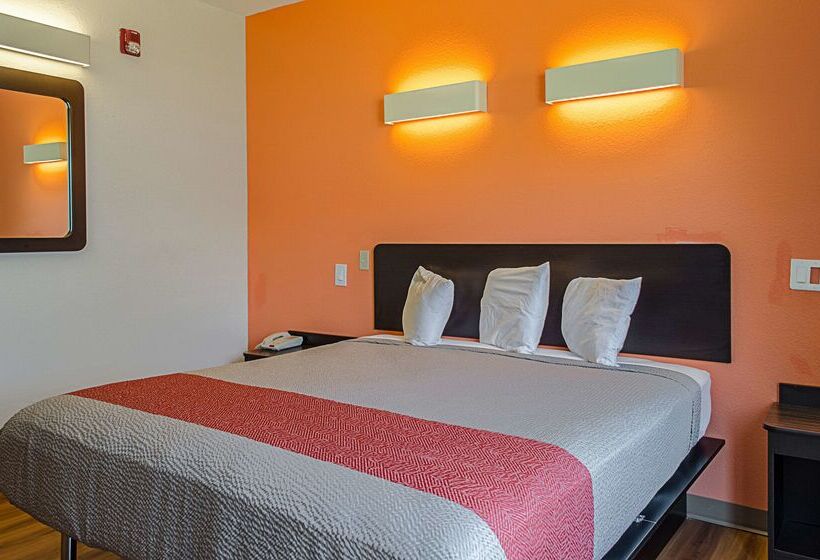 فندق على الطريق Quality Inn & Suites