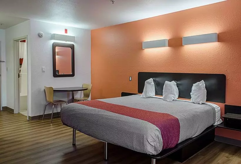 Motel Quality Inn & Suites