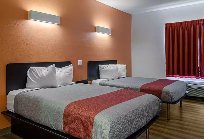 Motel Quality Inn & Suites